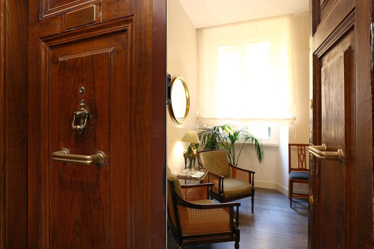 Bed & Breakfast Cavour Rome